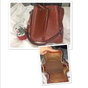 Louis Vuitton Petit Noe Epi